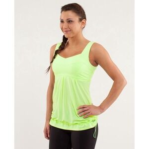 Lululemon Run: Tame Me Tank Faded Za